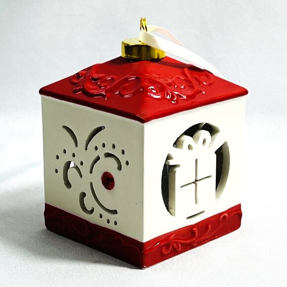 Holiday LED Red Ceramic Christmas Ornament Color Changing by Lightscapes Box 4” - Picture 3 of 6